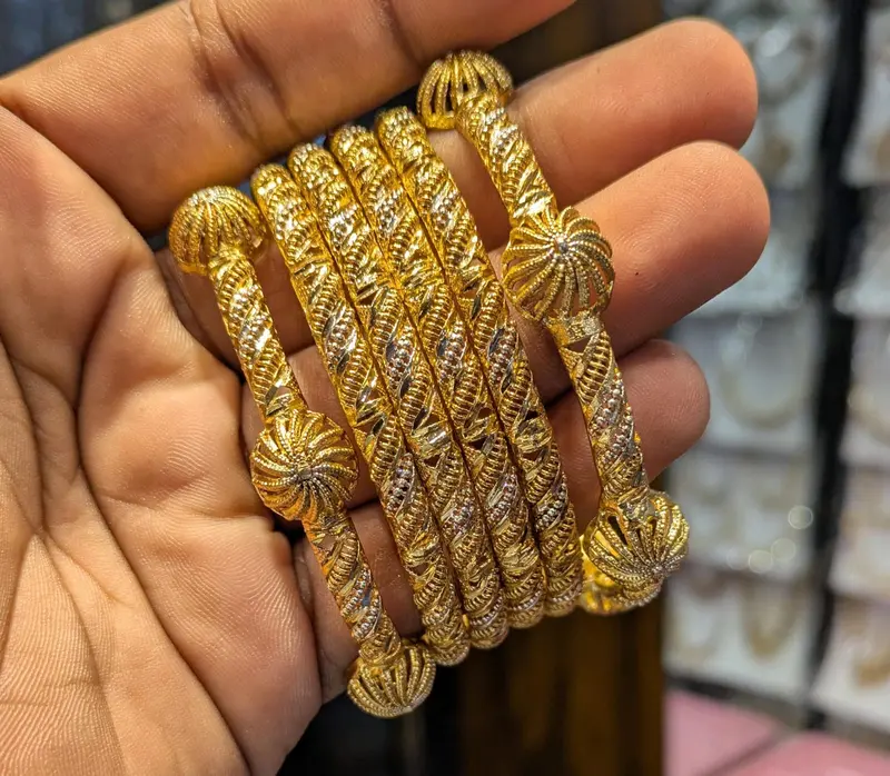 Contemporary Designer Bangles – Curated Stackable Set For Modern Style 1