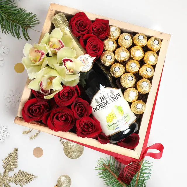 Fine Day Celebration Gift Basket – Assorted Gourmet Treats 1