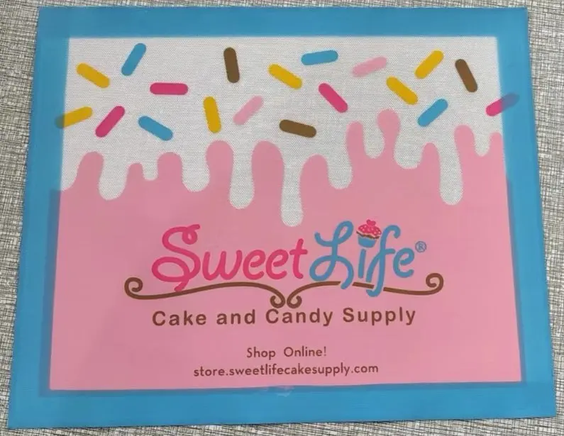 Sweet Life Mini Non-Stick Silicone Baking Mat 1