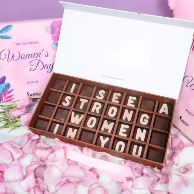 Women’S Day Gourmet Chocolate Set – 'I See A Strong Woman In You' Message By Sweecho 1