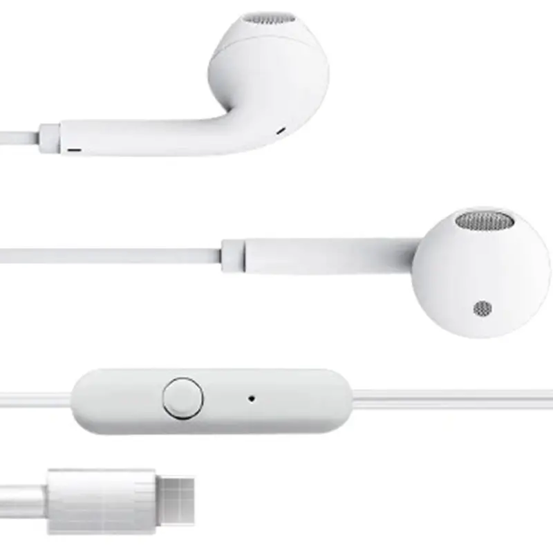 Yolo Y-12 Wired Stereo Earphones In White 1
